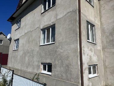 Продам будинок село Заволока Чернівецька область.