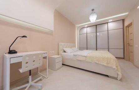 Новобудова з дизайнерським ремонтом