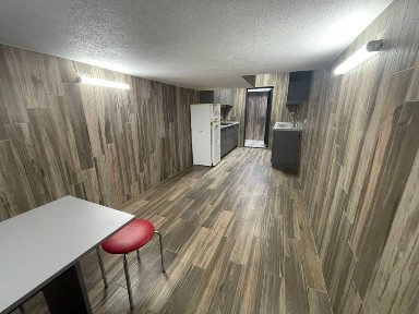 Пʼять окремих кімнат. Продаж приміщення з кухнею та душовими