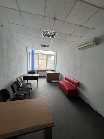Аренда офиса с водой, Власник, возле метро сдам офис
