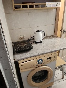 Продаж кімнати 10.3 кв. м на вул. Косарєва 19, кв. 1 • ID 33380580