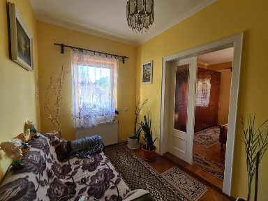 Продається будинок в центрі м. Берегове.