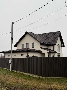 Затишний будинок Вашої мрії! Будинок з укриттям, гаражем та садом!