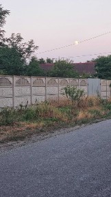 Будинок з присадибною ділянкою