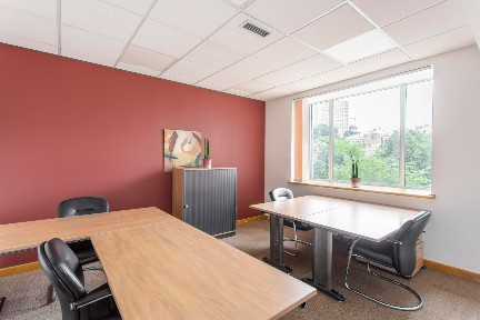 Киев, Шелковичная ул., 42/44