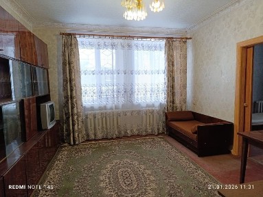 Реальна 3 квартира в цегляному будинку з автономним опаленням і гаражем