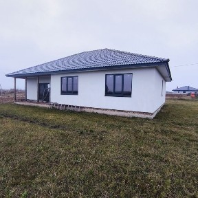 Продаж будинку 143 м. кв. 10 соток в с. Боголюби