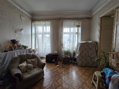 Продам 3-х комнатную квартиру в Центре