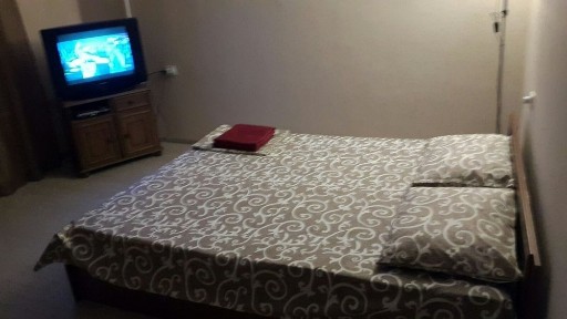 1 кімнатна Квартира метро Лівобережна, Русанівка вул. Ентузіастів 47