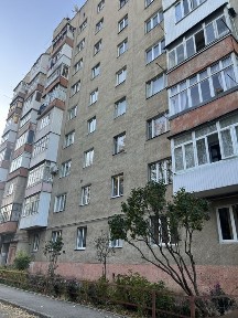 Продаж 2-к Чешки в центрі