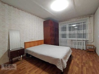 Здається простора двокімнатна квартира по вул. Хоменка, 18.