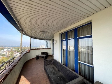 Сдам 3х к. Мукачевский переулок/ Музкомедия