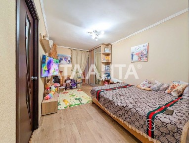 2-комнатная квартира с ремонтом, улица Радостная / Черёмушки