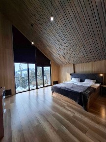 Продаю новий будинок в Яблуниці (Буковель) з ремонтом та меблями.