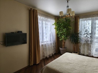 Продаж 2-кімнатної квартири на Митниці, у сучасній новобудові.