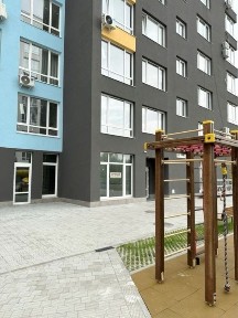 Продаж нежитлового приміщення 43,4 кв м по вул. Під Голоском