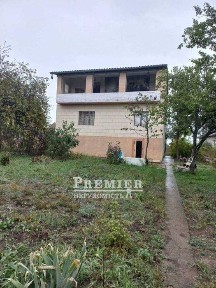 2-поверховий будинок 69 кв. м з великою терасою. Під програми.
