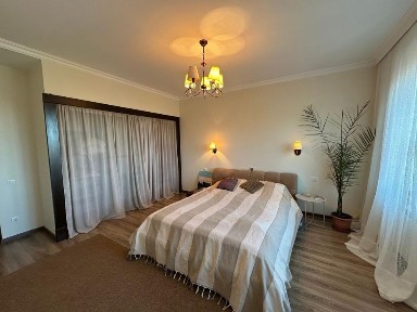 Продажа уютного ДОМА в Совиньоне, 370м², 5 сот