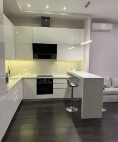 Продажа 3к. 108квм, Центр пер. Банный 1, Дом на Набережной Новострой