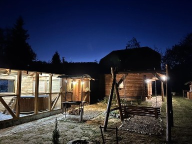 Оренда будинку на добу на вул. Тараса Шевченка, 3 кімнати, спальних місць - 6 • ID 32435293