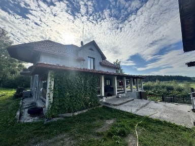 Продаж Два великих нових будинки біля м. ПОЧАІВ Тернопільська область