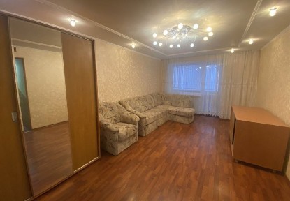 Продажа 3-комнатной квартиры 57.5 м², Курчатова ул.