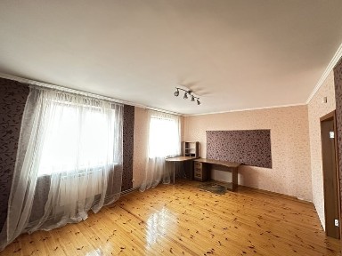 Київська область, Макарів