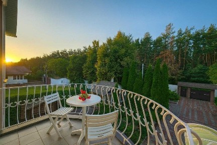 Київська область, Петропавлівська Борщагівка
