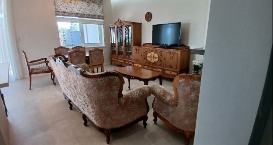 Великий Дуплекс в Бучі з каміном, барбекю, генератором“під ключ”
