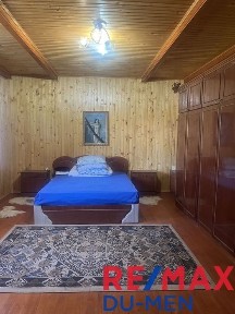 Продається житловий будинок із мансардою