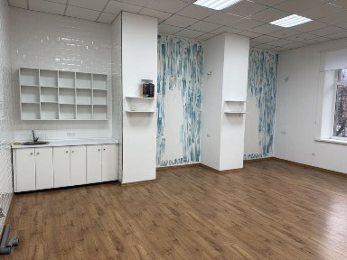 Центр, Свято Николаевская, АТБ, офис 1500 и 2600 грн