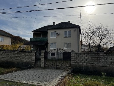 Закарпатська область, Виноградів