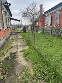 Продам будинок в смт. Приютовка