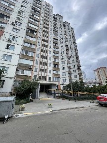 Київ, Дарницький, вулиця Михайла Драгоманова 3А