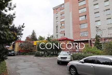 Продам приміщення 131.3 м². Берестейський просп., 125. Без комісії!