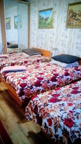 Посуточно 1 к. кв. проспект Центральный 124а, 3эт/9эт, wi-fi, 3 кровати