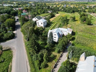 Продаж 4-х поверхового будинку с. Соснівка 6 км. до Львова