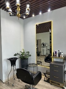 Київ, Печерський, вулиця Євгена Коновальця 36е