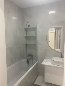 Здається велика, даохкімнатна квартира ЖК Парус Сіті