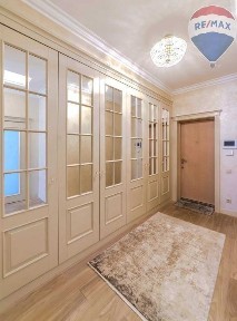 Київ, Голосіївський, Казимира Малевича 48