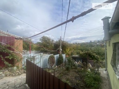 Продаж частини будинку на вул. Ларіонова В. 75, 2 кімнати • ID 33607197