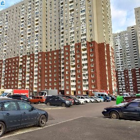 Киев, Оболонский район, пер. Балтийский 1