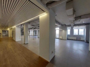 Київ, Спаська вул., 5