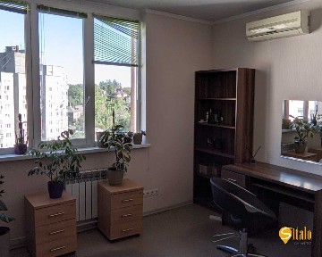 Киев, Валерия Лобановского просп., 126Г