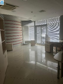 м. Київ, бульвар Шевченка, 37/122