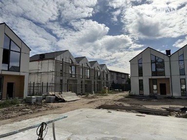 Завальна вулиця, район Дарницький, Київ, метро Осокорки, вул. Завальна • ID 33862209