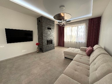 Продажа дома 200 м², Строителей пер.