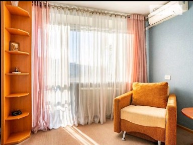 Костянтинівська вулиця, мікрорайон Поділ, район Подільський, Київ, метро Тараса Шевченка, вул. Костянтинівська 45 • ID 33325168