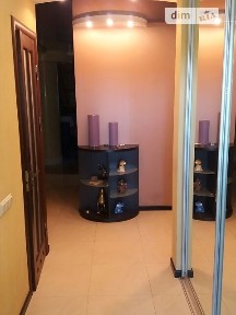 Продаж частини будинку на вул. Шкільна, 4 кімнати • ID 32914023