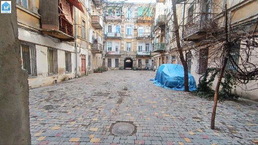 Одесса Нежинская/торговая